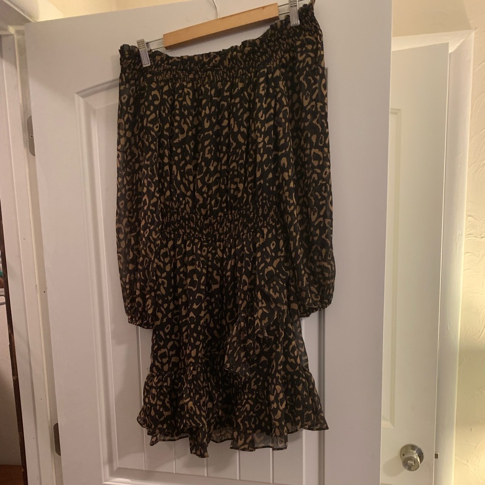 Long sleeve leopard print off the shoulder dress